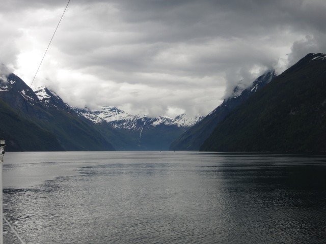 Hurtigruten_2015-06-18_12-07-1